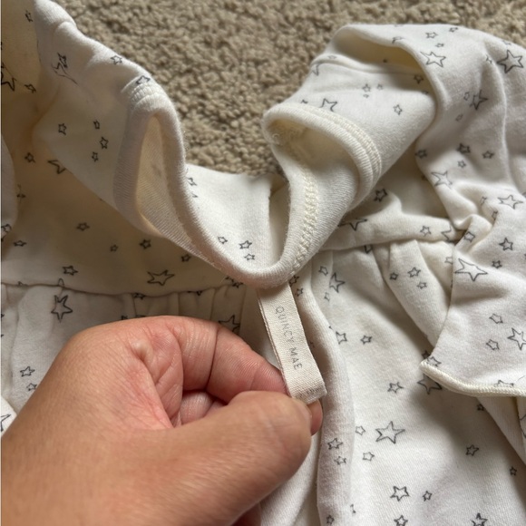 Quincy Mae White Star Patterned Baby Dress - Picture 3 of 3